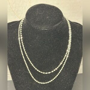 30-inch Sterling Silver 925 Twisting Rope Chain Necklace with a diamond cut